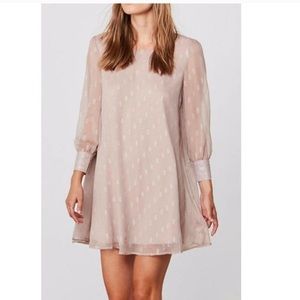 BB Dakota Fabrik shimmery dress